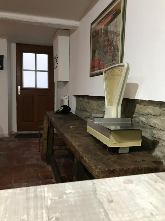 Le Grenier De Manee Villa Villemoustaussou Exterior foto